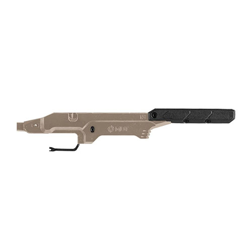 MDT LSS Gen3 chassis gir optimal stabilitet og presisjon for Ruger American. Lettvektsdesign i FDE-farge for forbedret ergonomi og tilpasningsmuligheter.